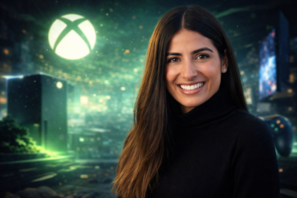 Asha Sharma, nova CEO da Microsoft Gaming, em um ambiente de escritório moderno com iluminação verde característica da marca Xbox.